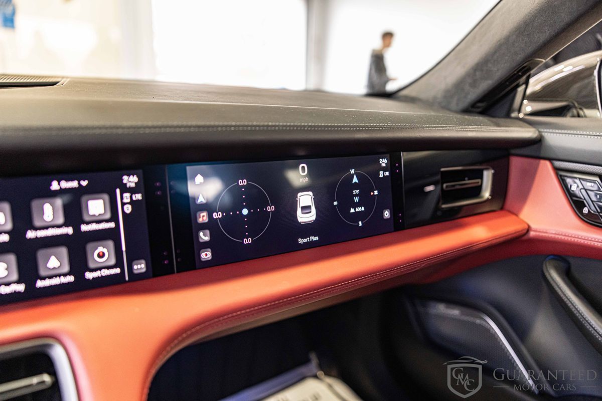 2020 PORSCHE TAYCAN - Image 31