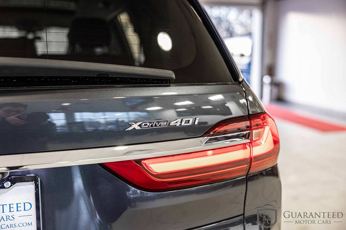 2021 BMW X7 - Image 16