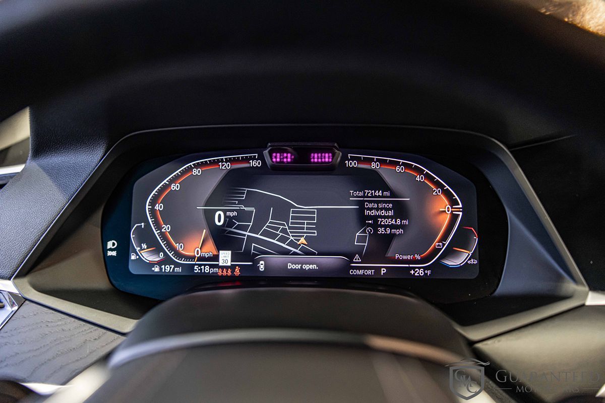 2021 BMW X7 - Image 26