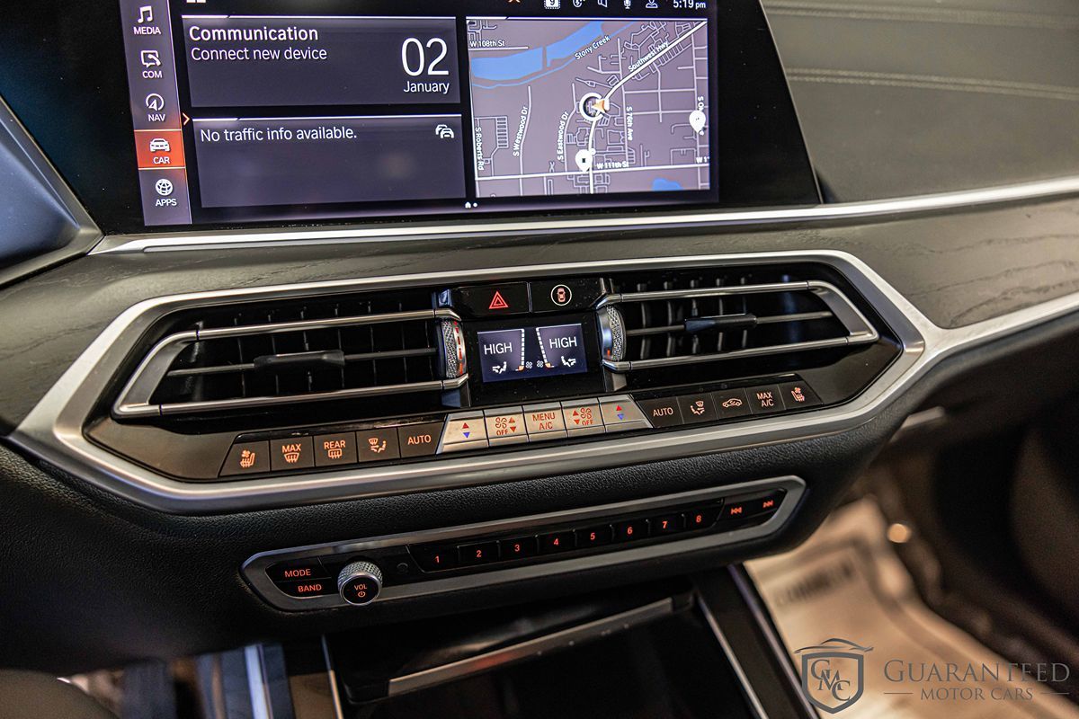 2021 BMW X7 - Image 31