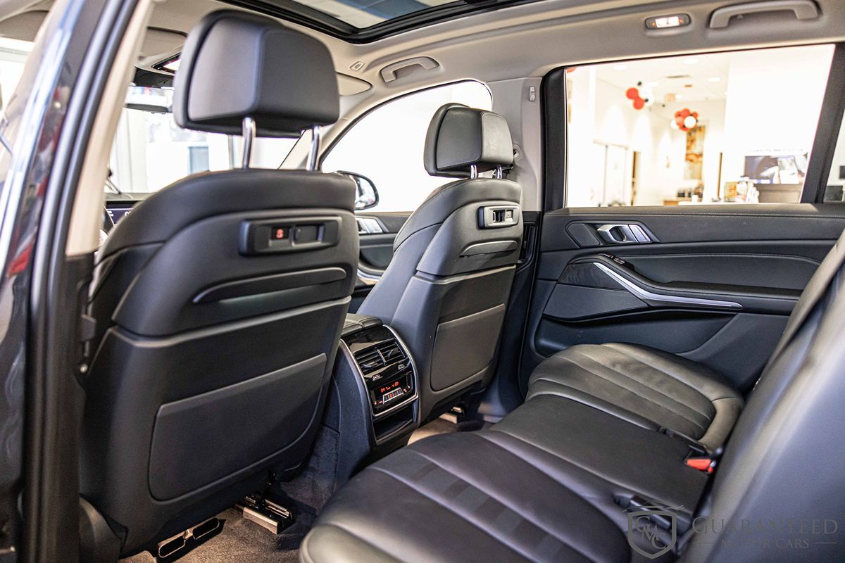 2021 BMW X7 - Image 36