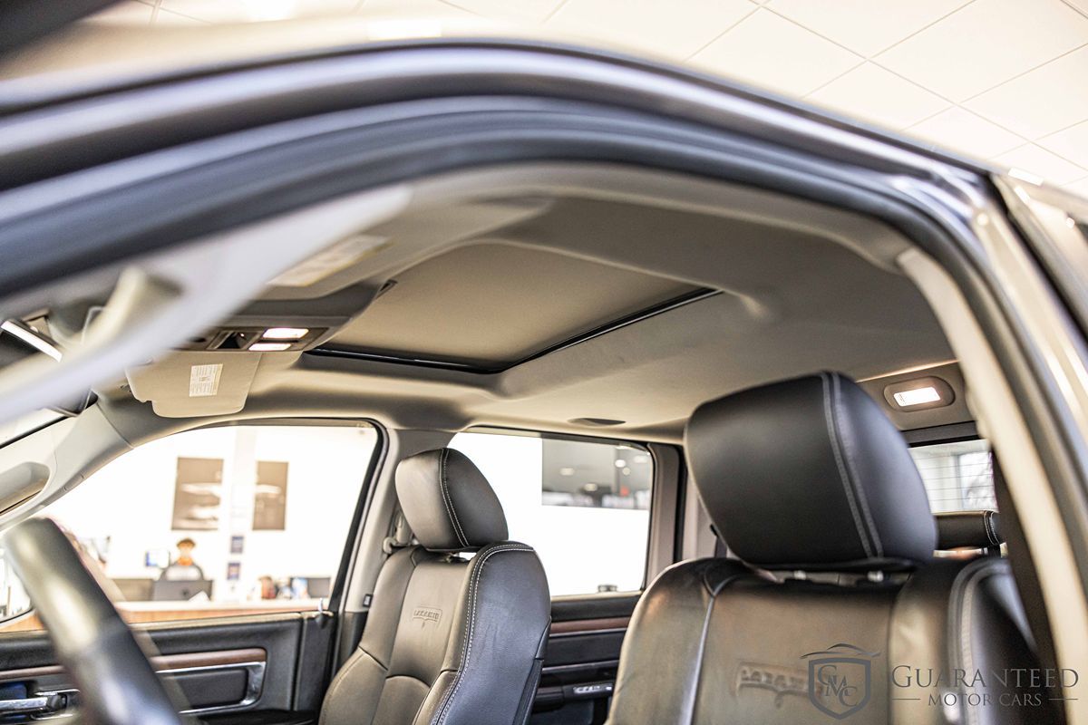 2016 RAM 1500 - Image 17