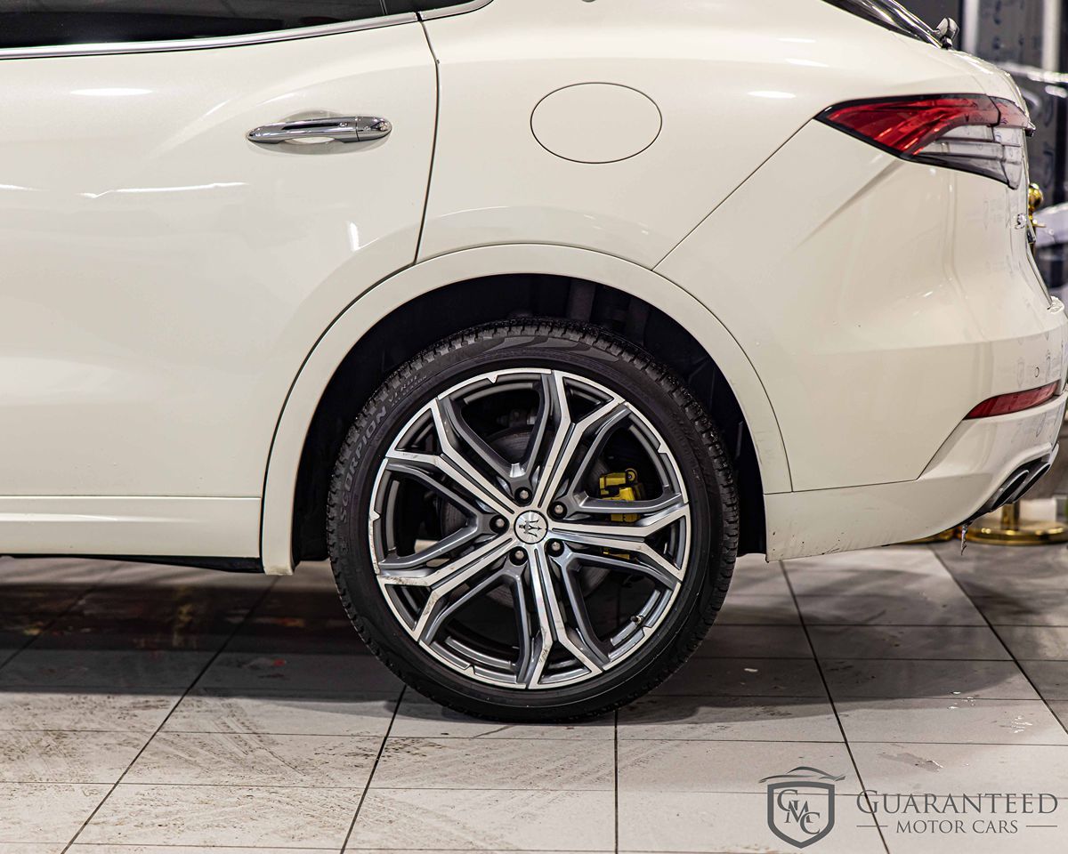 2021 MASERATI LEVANTE - Image 8