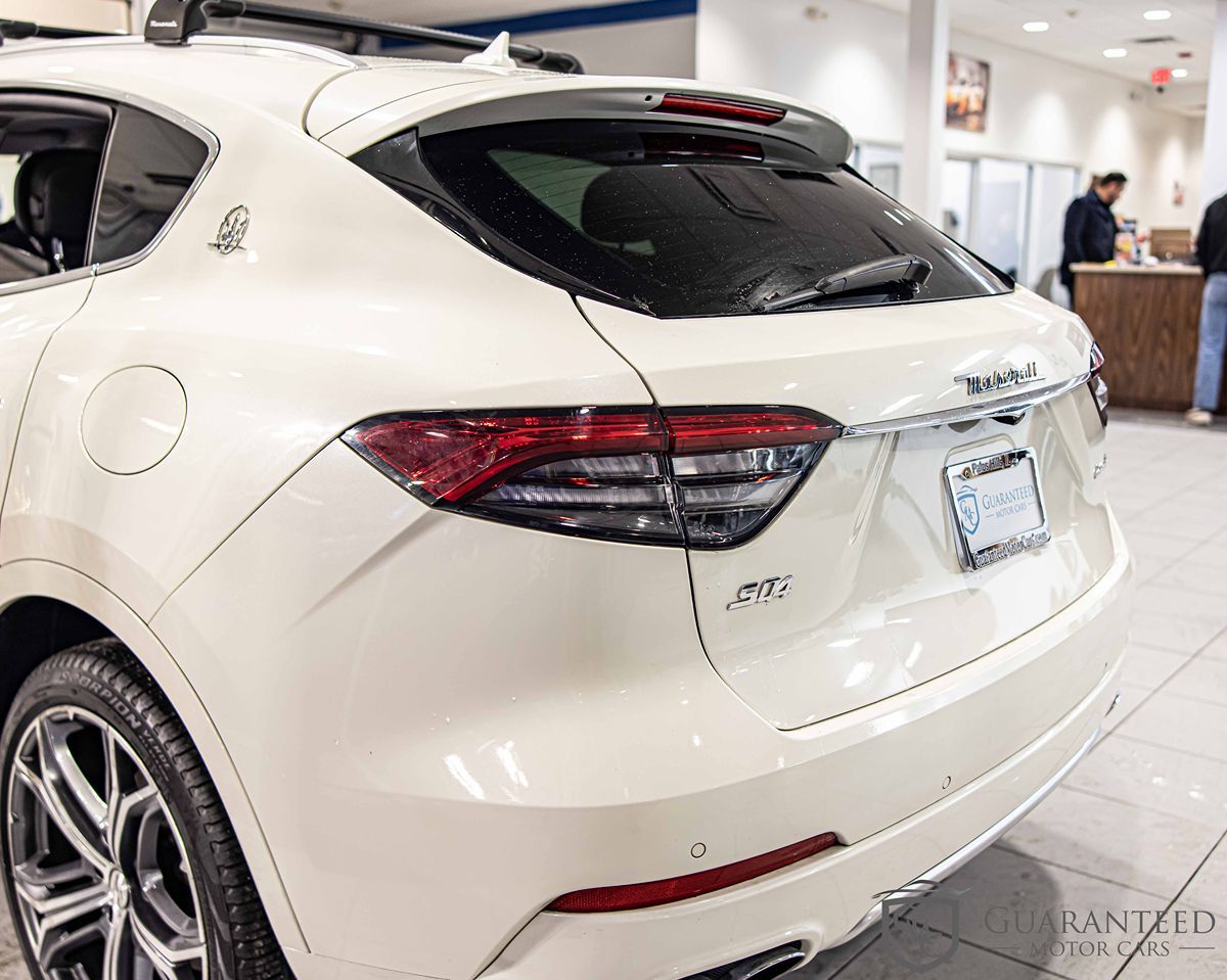 2021 MASERATI LEVANTE - Image 16