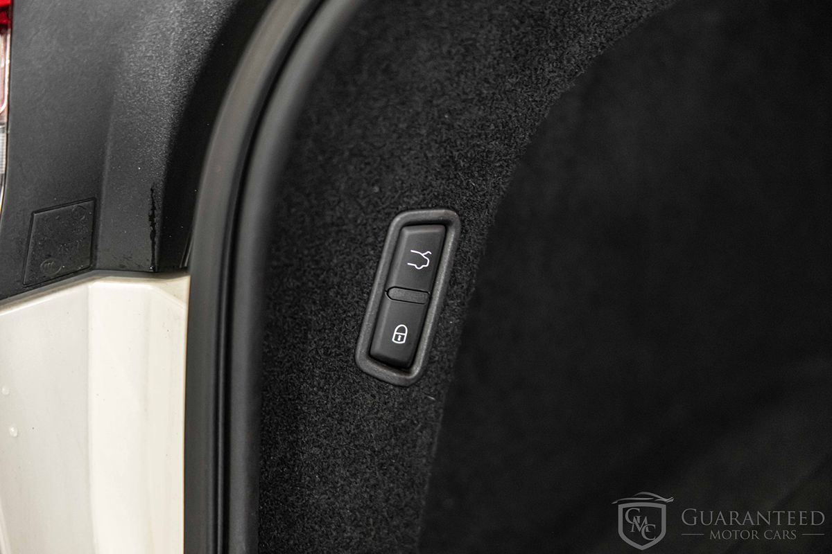 2021 MASERATI LEVANTE - Image 18