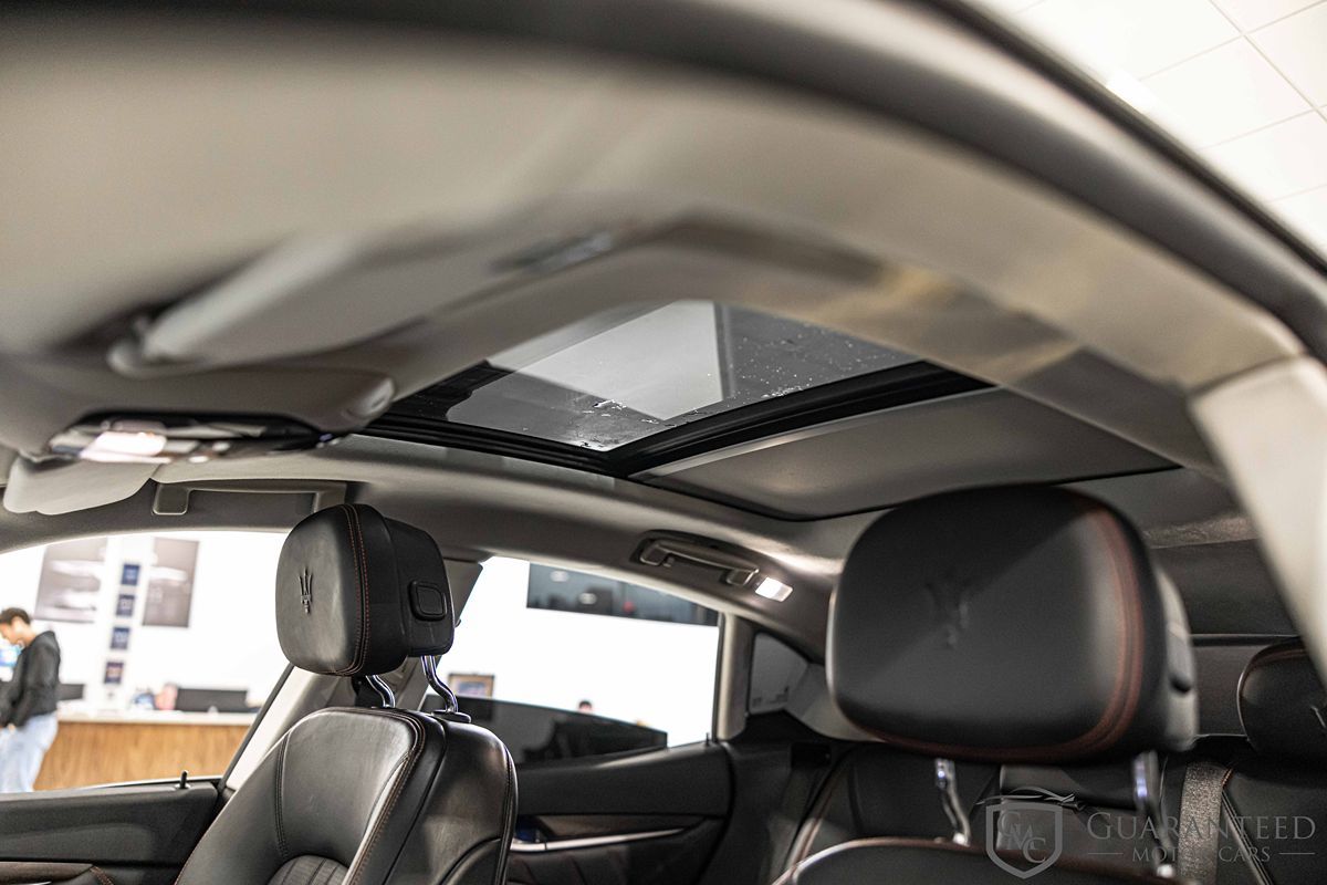 2021 MASERATI LEVANTE - Image 20