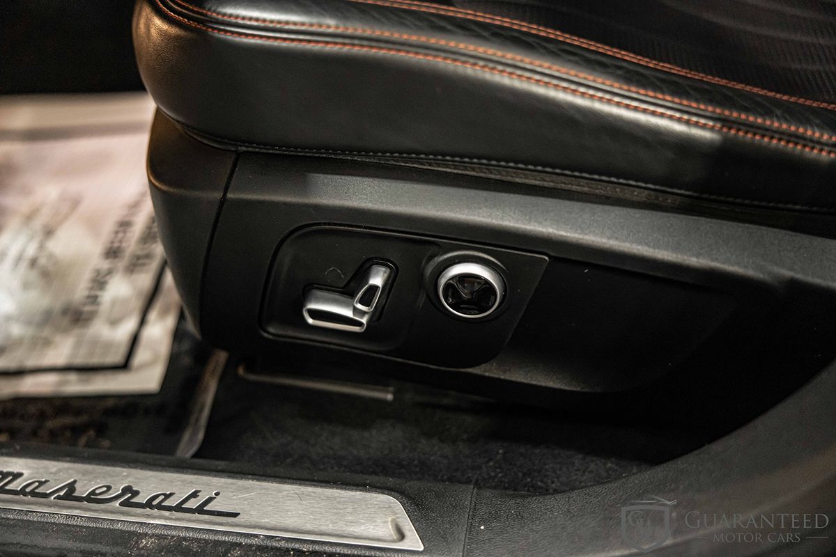 2021 MASERATI LEVANTE - Image 24