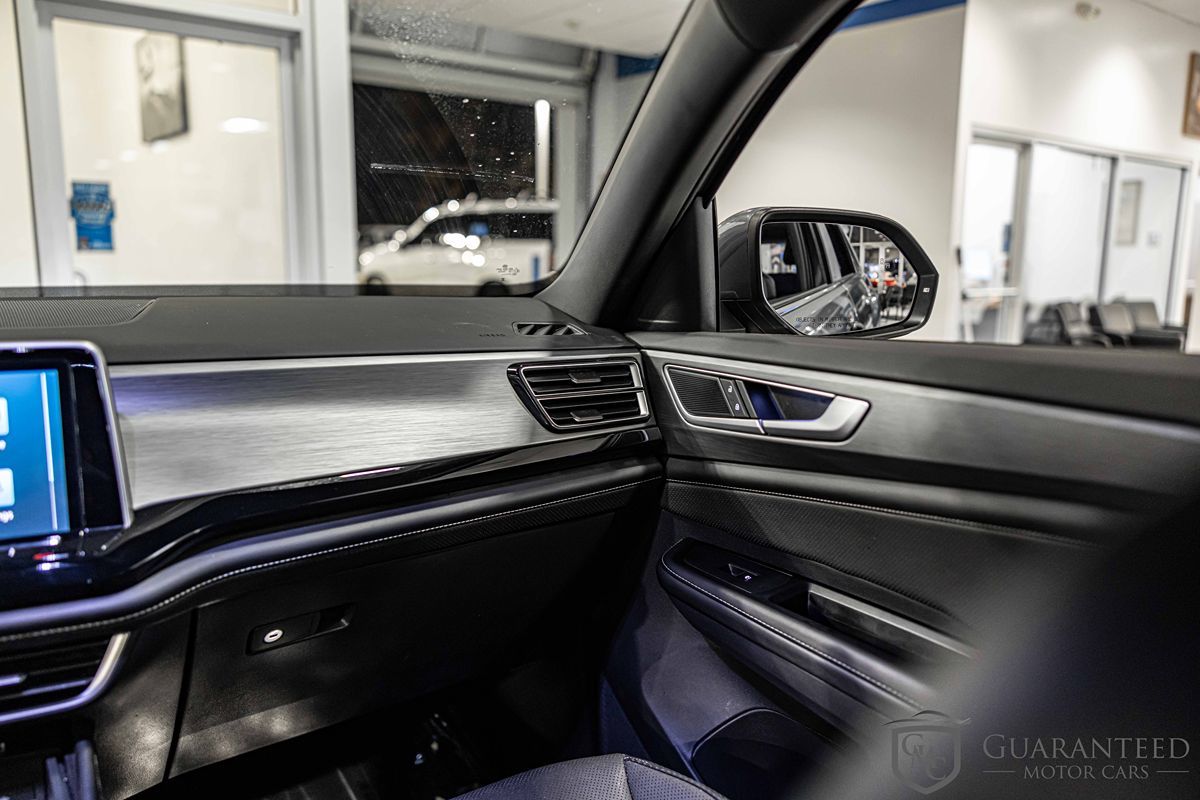 2024 VOLKSWAGEN ATLAS CROSS SPORT - Image 33