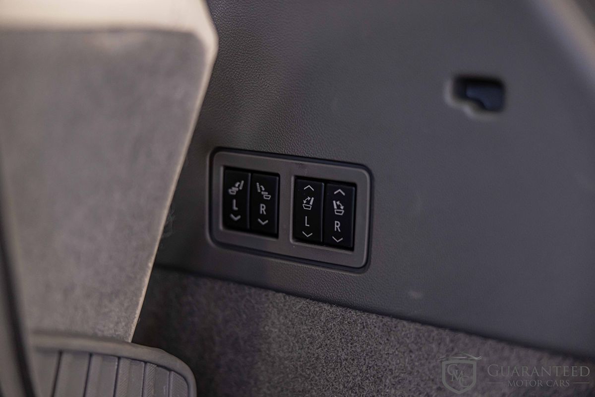 2022 CADILLAC XT6 - Image 18