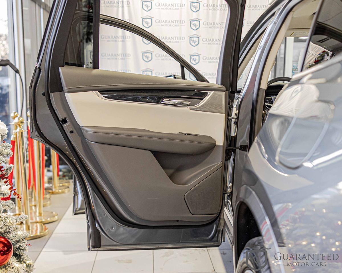 2022 CADILLAC XT6 - Image 35