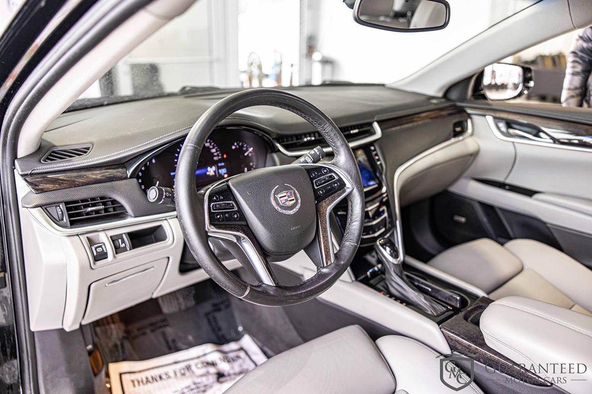 2013 CADILLAC XTS - Image 19