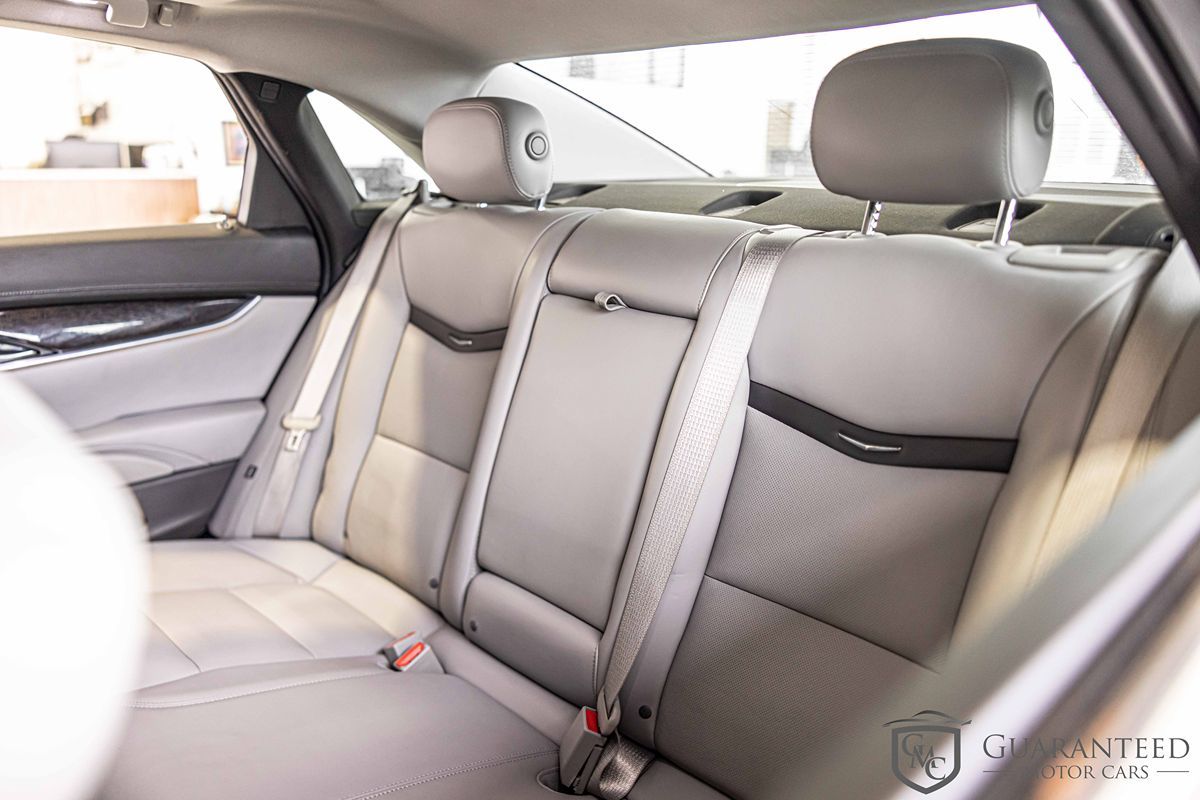 2013 CADILLAC XTS - Image 30