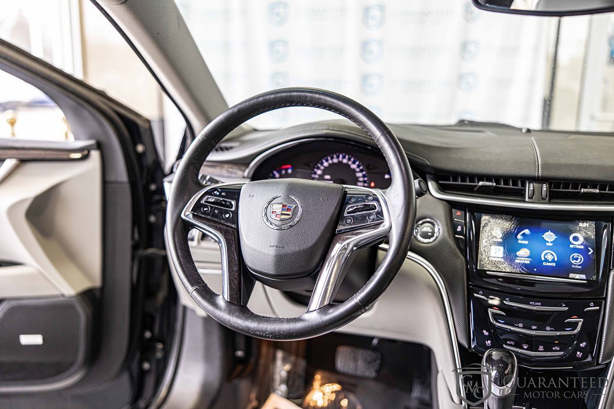 2013 CADILLAC XTS - Image 34