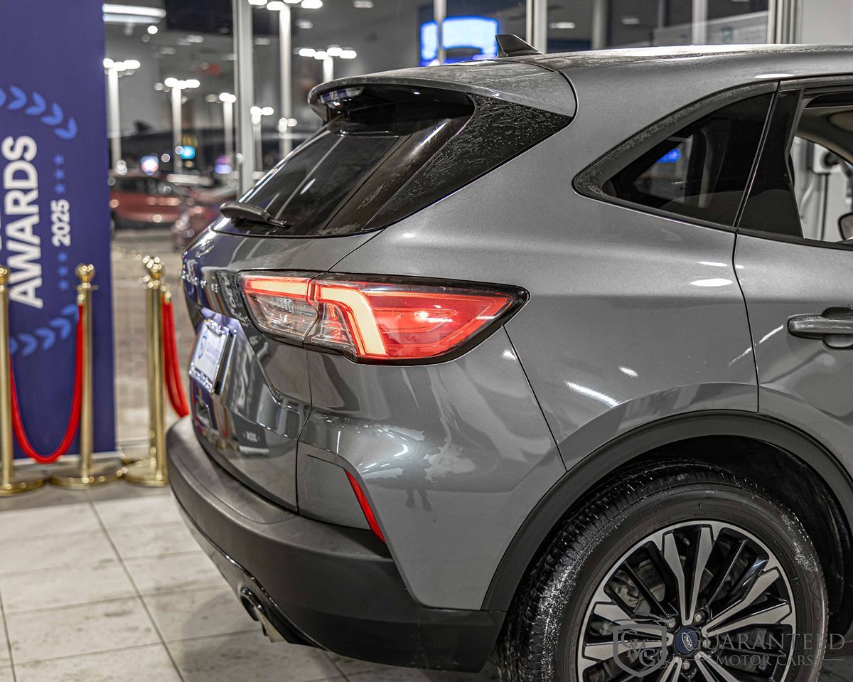 2021 FORD ESCAPE - Image 12