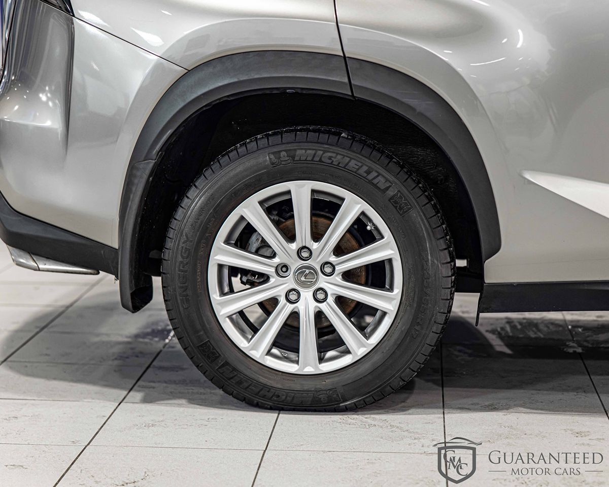 2017 LEXUS NX - Image 10