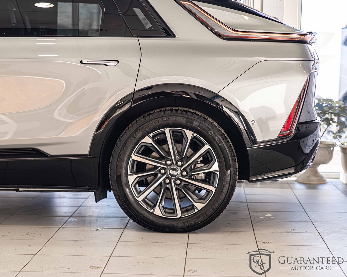 2024 Cadillac LYRIQ Sport 1 - Photo 8