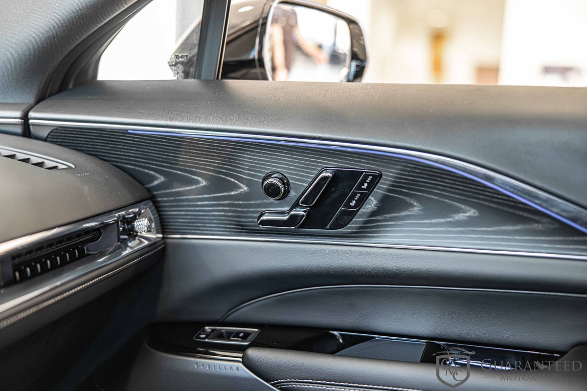2024 Cadillac LYRIQ Sport 1 - Photo 31