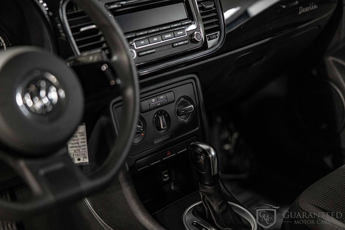 2014 VOLKSWAGEN BEETLE - Image 16