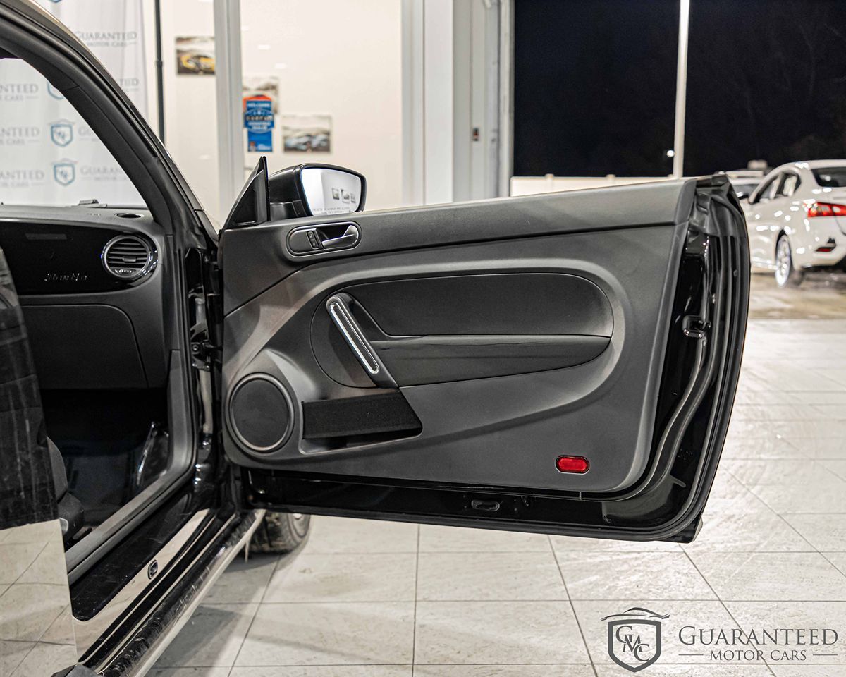 2014 VOLKSWAGEN BEETLE - Image 22