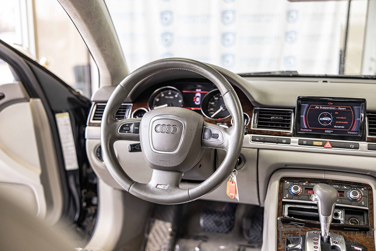 2008 AUDI S8 - Image 37