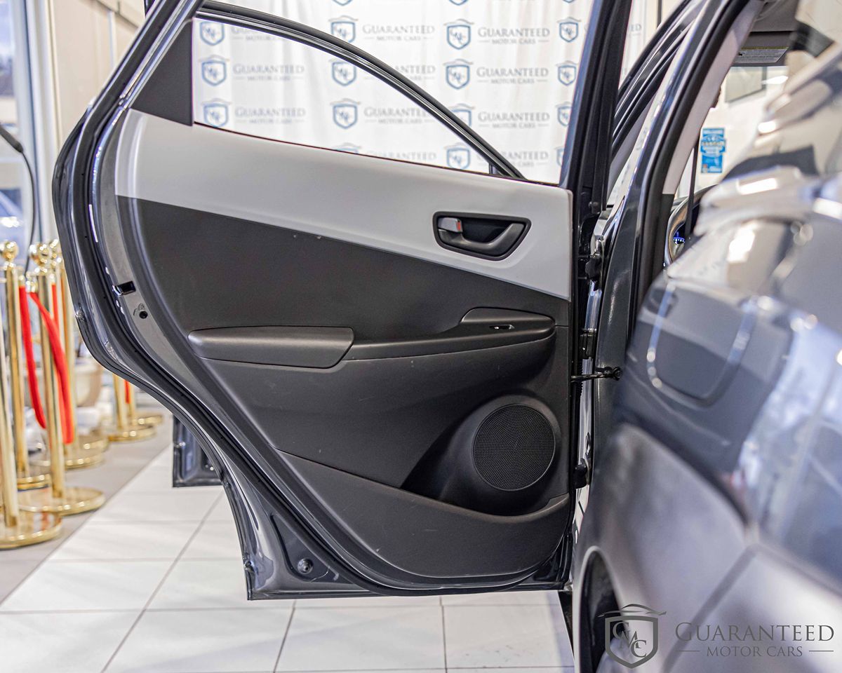2021 HYUNDAI KONA - Image 31