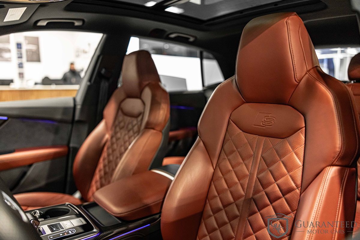 2023 AUDI SQ8 - Image 18