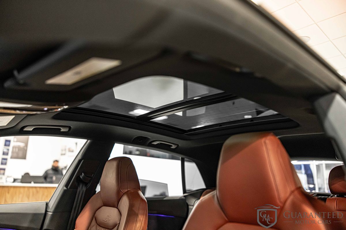 2023 AUDI SQ8 - Image 19