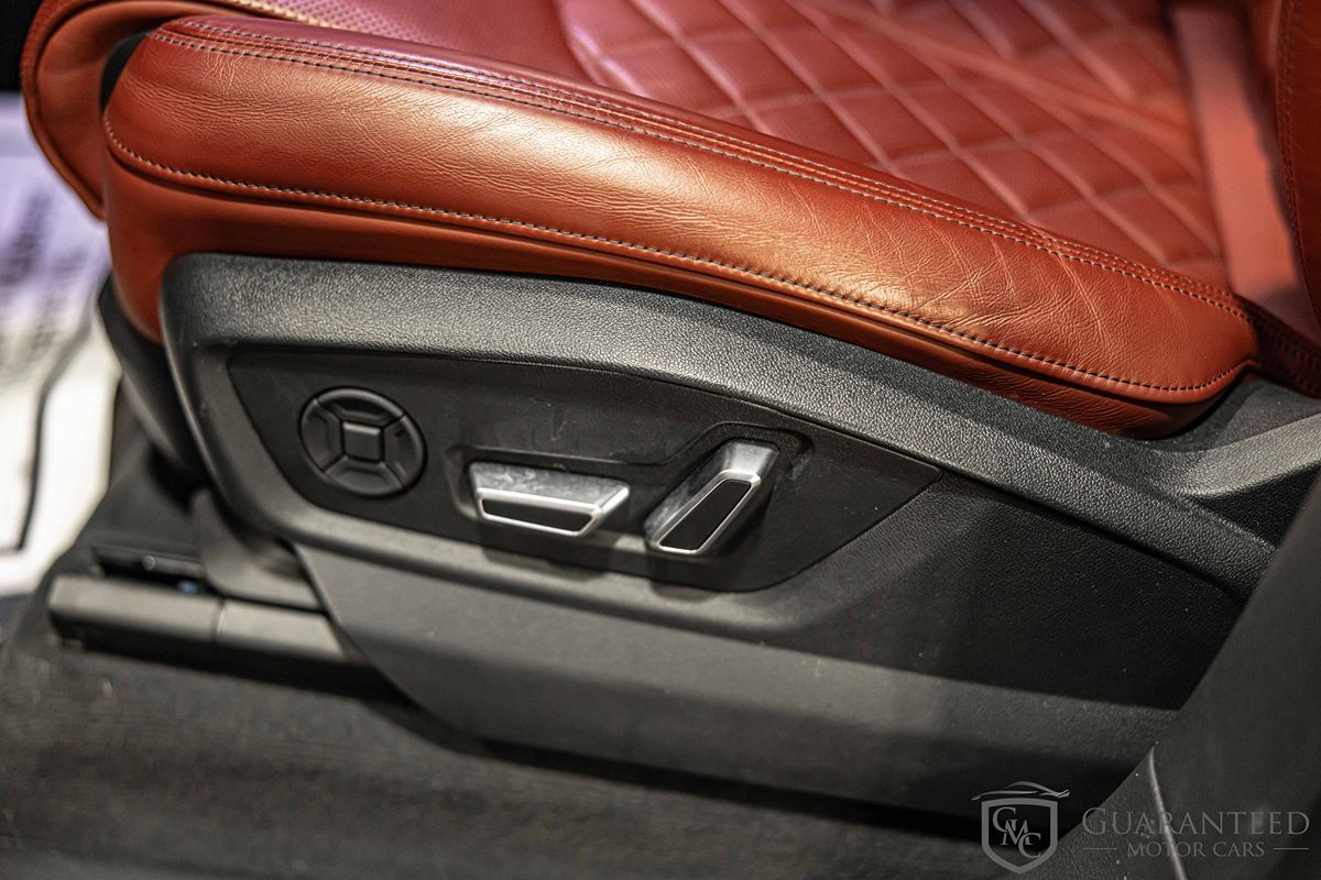 2023 AUDI SQ8 - Image 23