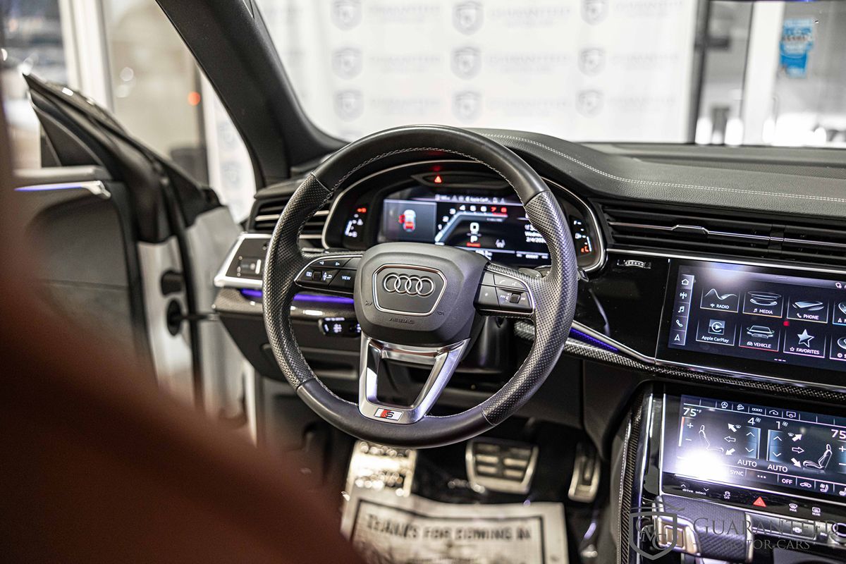 2023 AUDI SQ8 - Image 36