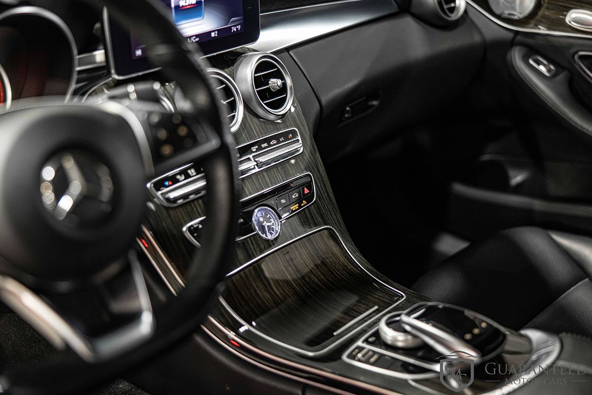 2015 MERCEDES-BENZ C-CLASS - Image 21