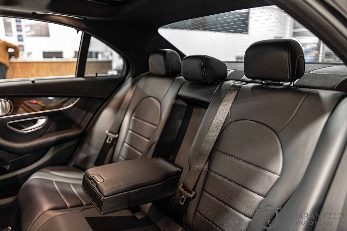 2015 MERCEDES-BENZ C-CLASS - Image 30