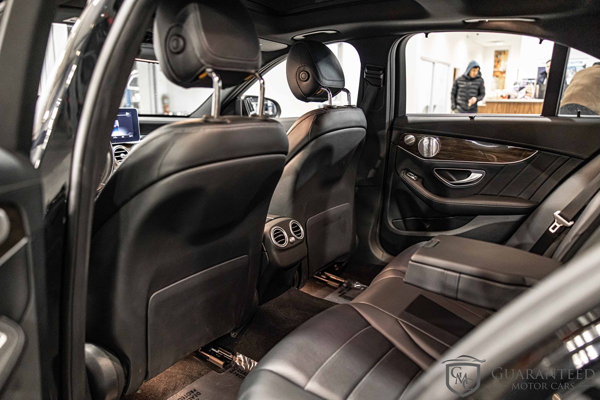 2015 MERCEDES-BENZ C-CLASS - Image 31