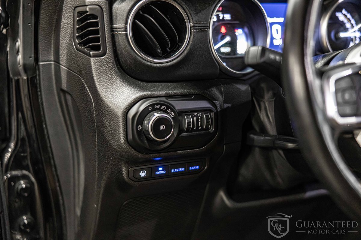 2021 JEEP WRANGLER - Image 19