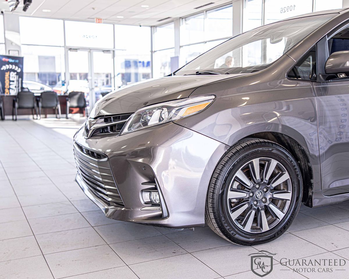 2019 TOYOTA SIENNA - Image 5