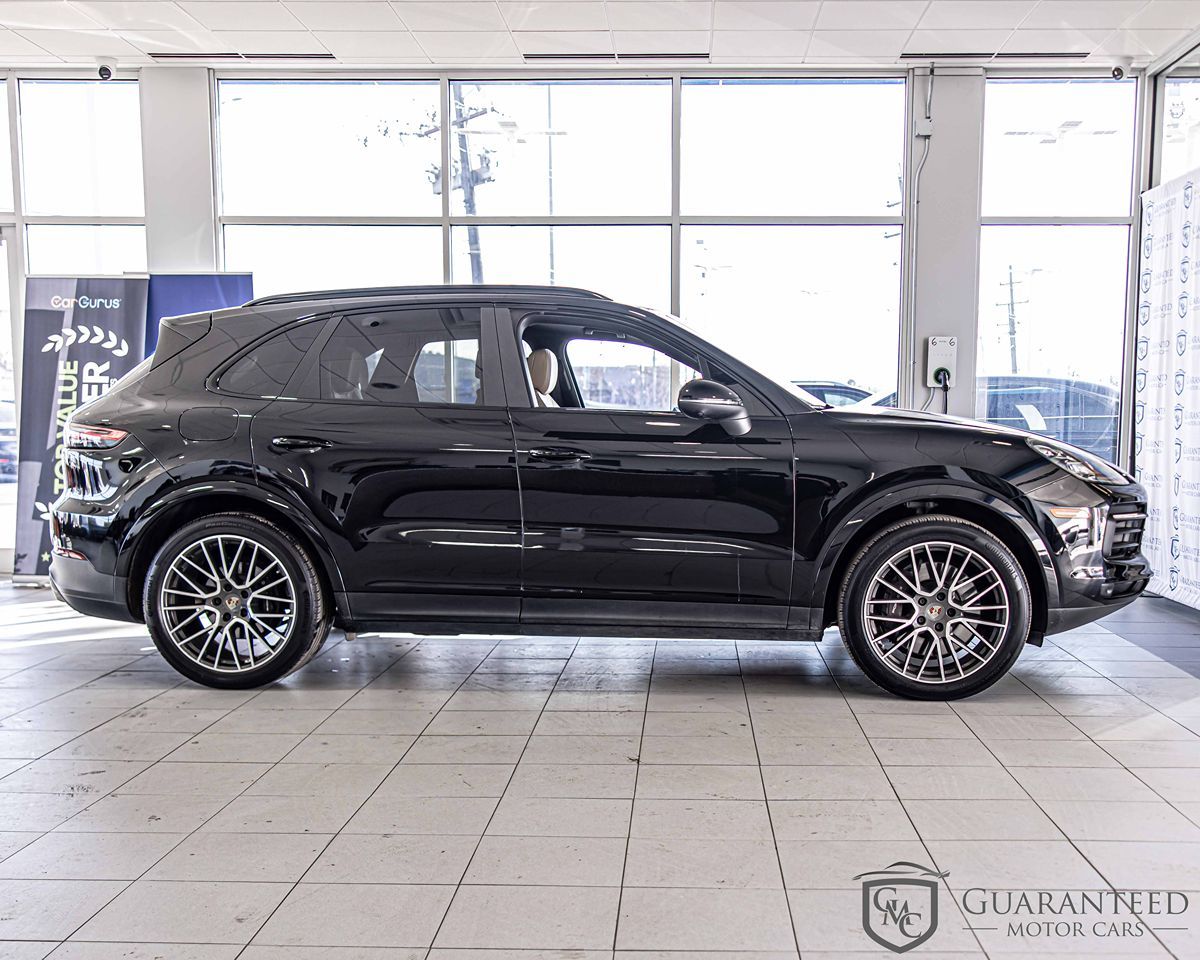 2022 PORSCHE CAYENNE - Image 11