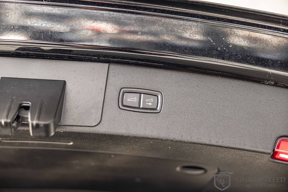 2022 PORSCHE CAYENNE - Image 17