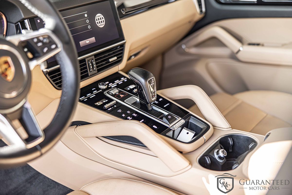 2022 PORSCHE CAYENNE - Image 22
