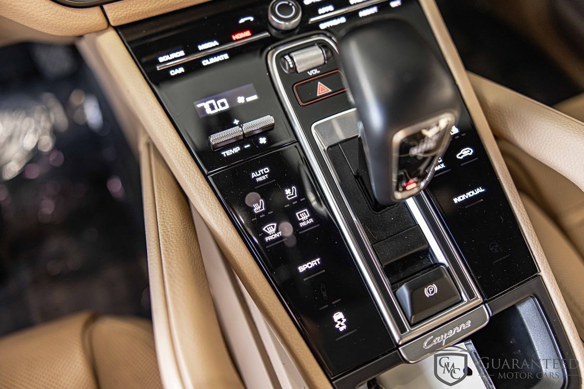 2022 PORSCHE CAYENNE - Image 30