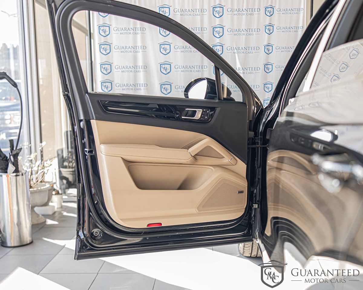 2022 PORSCHE CAYENNE - Image 32