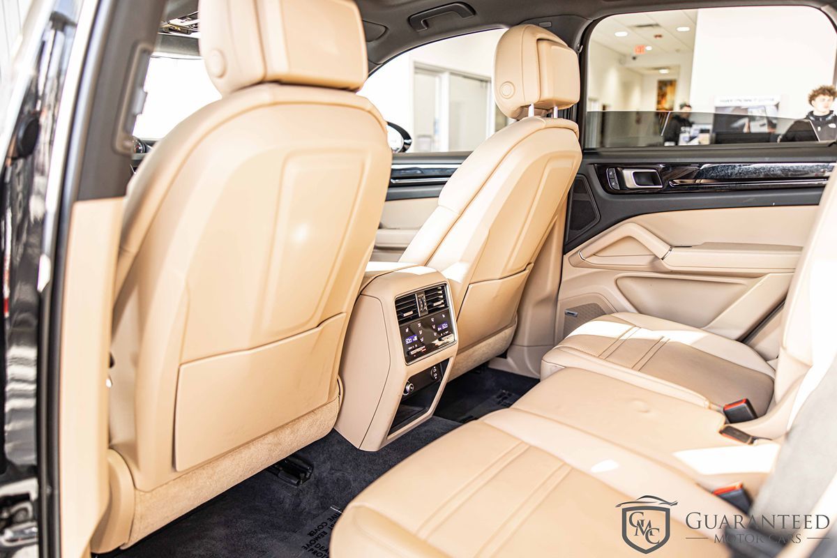 2022 PORSCHE CAYENNE - Image 34