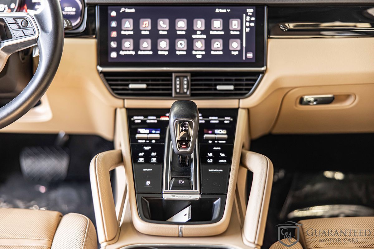 2022 PORSCHE CAYENNE - Image 39