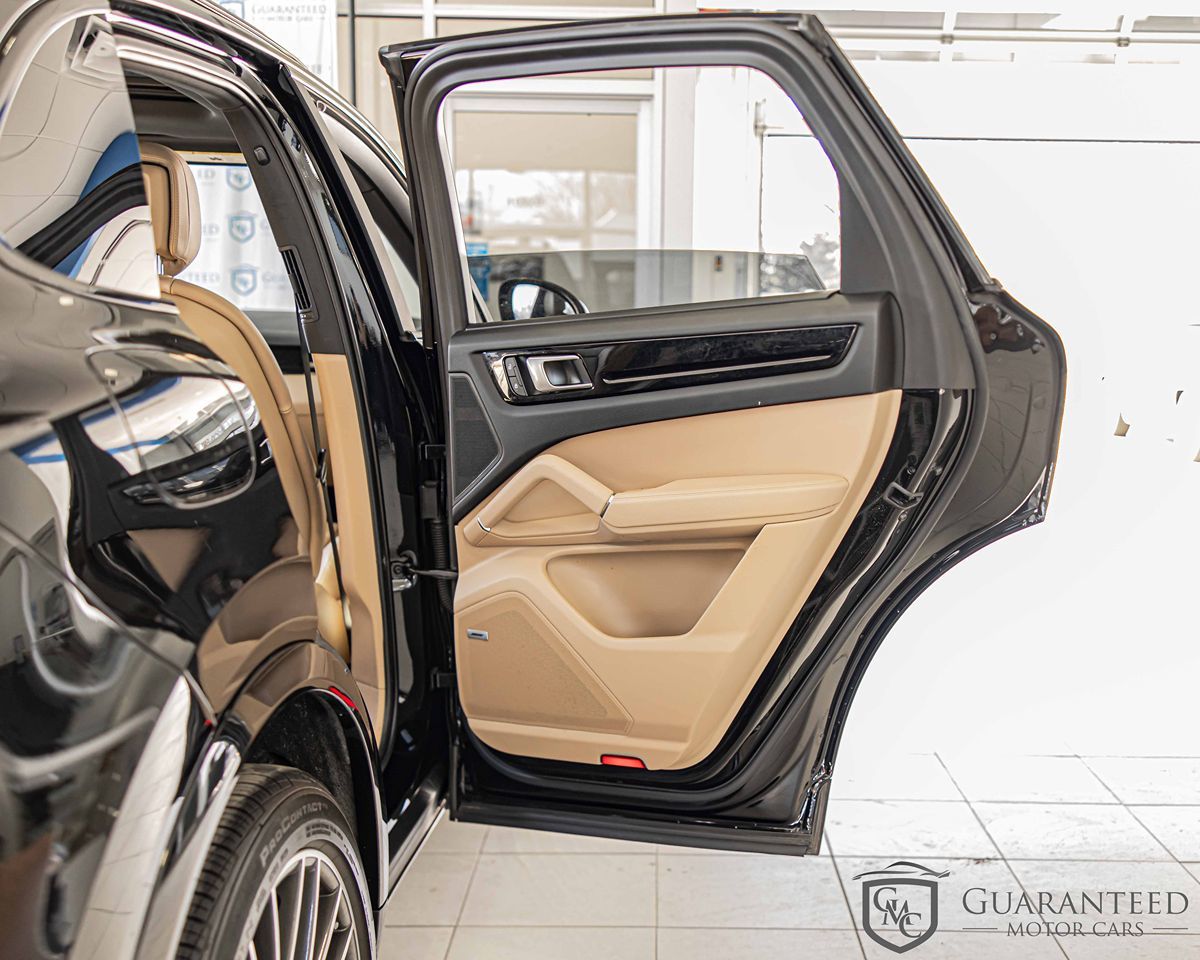 2022 PORSCHE CAYENNE - Image 41