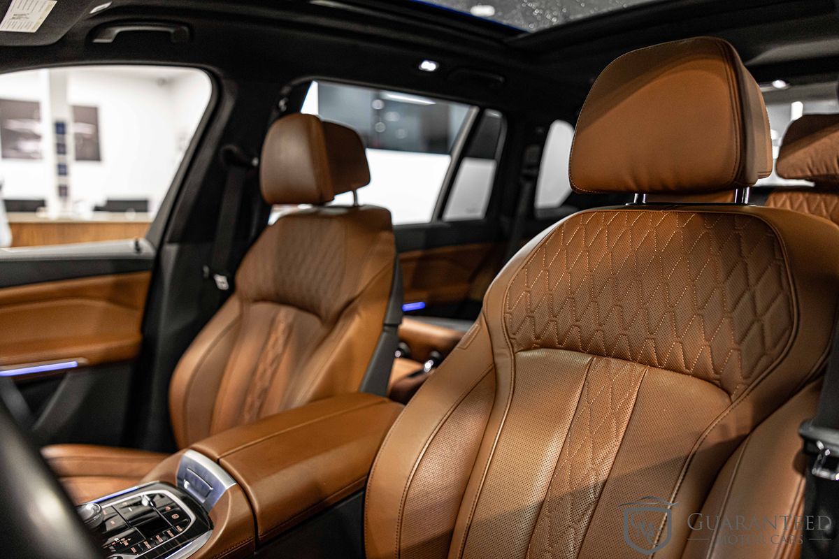 2021 BMW X7 - Image 20