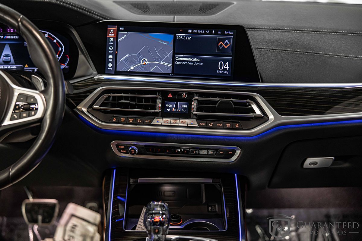 2021 BMW X7 - Image 40