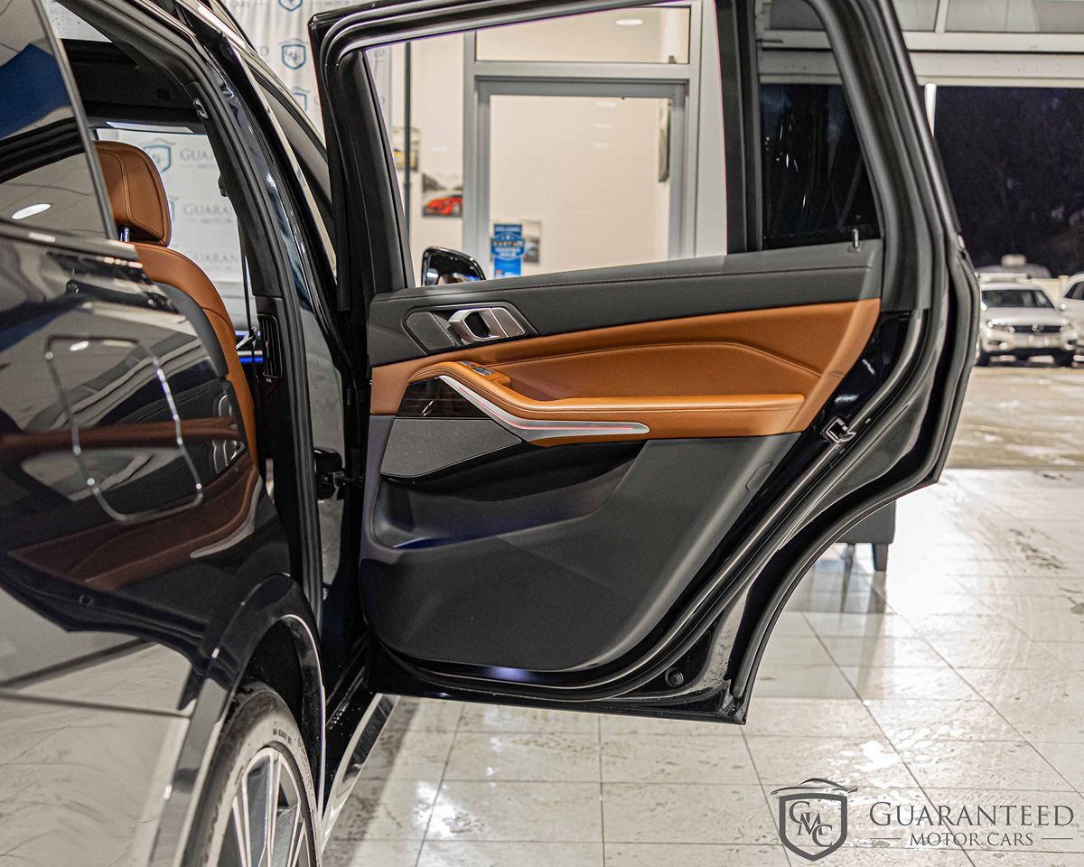 2021 BMW X7 - Image 42