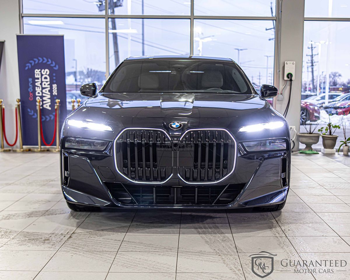 2025 BMW 760I - Image 2
