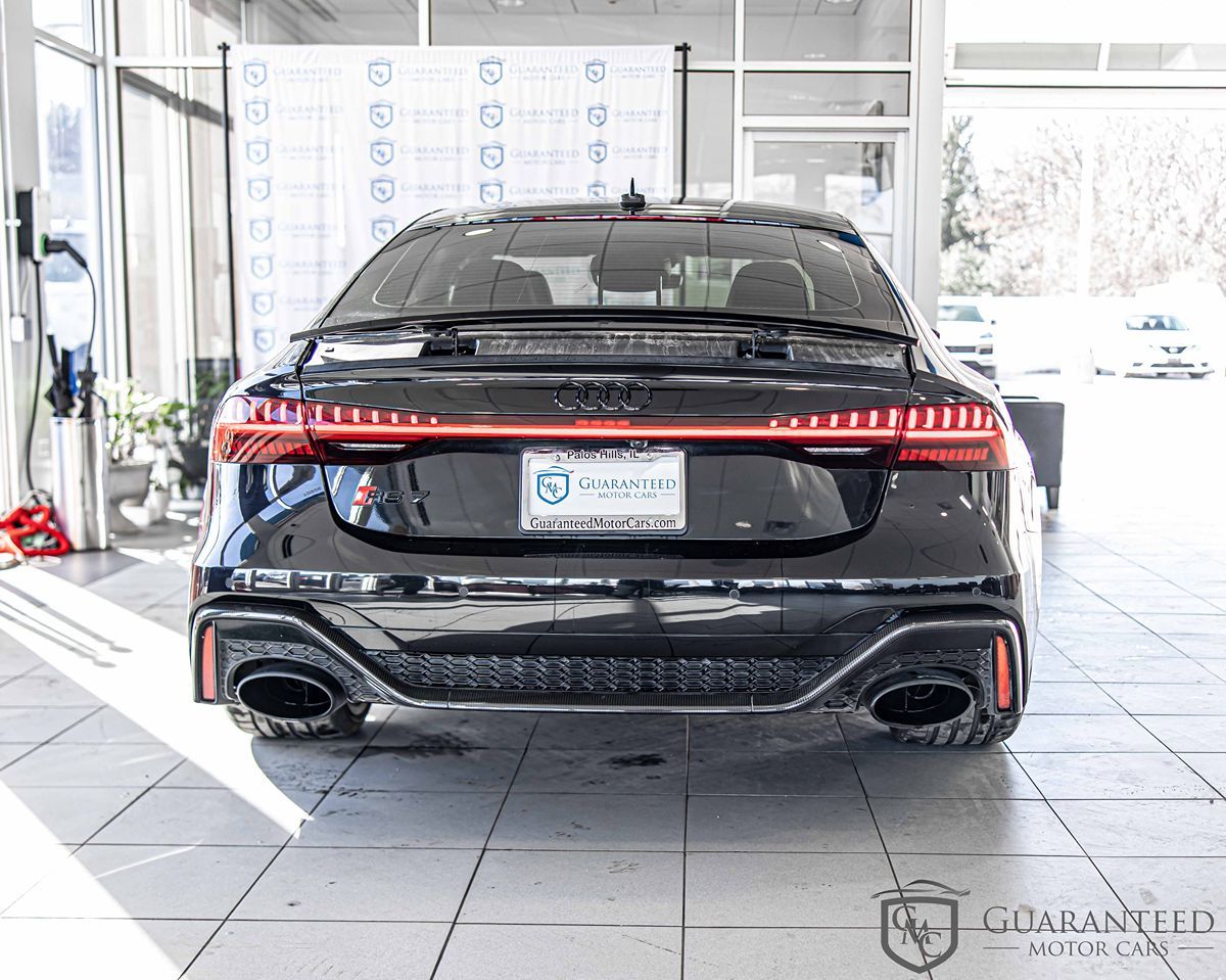 2023 AUDI RS 7 - Image 13