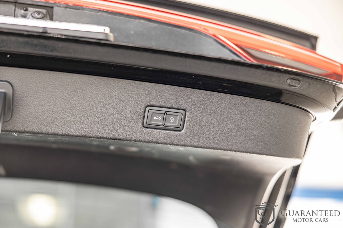 2023 AUDI RS 7 - Image 17