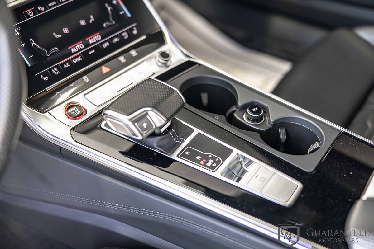 2023 AUDI RS 7 - Image 30