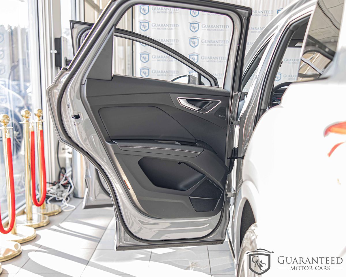 2024 AUDI Q4 - Image 34